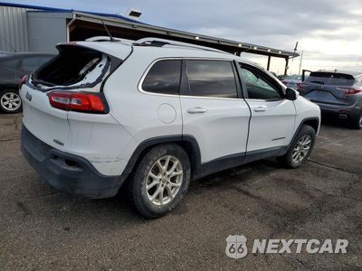Trzecie zdjęcie samochodu z tyłu: 2015 JEEP CHEROKEE LATITUDE VIN:1C4PJMCB9FW645719 - miniatura
