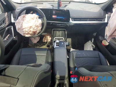 Zdjęcie 8 z 13 samochodu: 2025 BMW X1 XDRIVE28I VIN:WBX73EF00S5052201 - miniatura