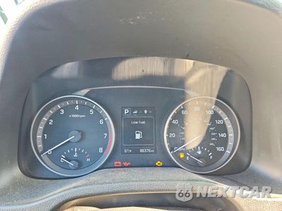 Zdjęcie 9 z 12 samochodu: 2018 HYUNDAI ELANTRA SEL VIN:5NPD84LF5JH287714 - miniatura