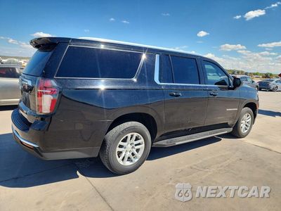 Trzecie zdjęcie samochodu z tyłu: 2021 CHEVROLET SUBURBAN C1500 LS VIN:1GNSCBKD8MR372173 - miniatura