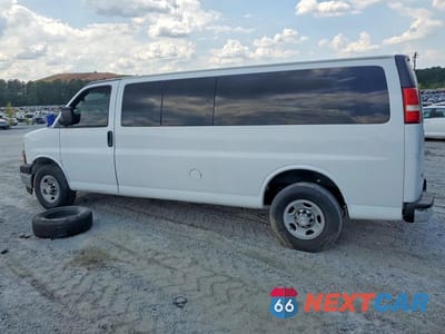 Drugie zdjęcie samochodu z przodu: 2017 CHEVROLET EXPRESS G3500 LT VIN:1GAZGPFG0H1280338 - miniatura