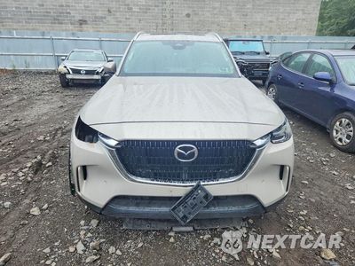 Piąte zdjęcie samochodu w środku: 2025 MAZDA CX-90 PREFERRED VIN:JM3KKBHD6S1211830 - miniatura