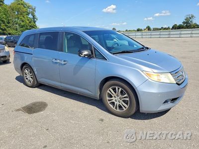 Czwarte zdjęcie samochodu z boku: 2013 HONDA ODYSSEY EXL VIN:5FNRL5H6XDB043885 - miniatura