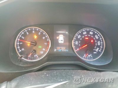 Zdjęcie 9 z 13 samochodu: 2019 TOYOTA RAV4 XLE PREMIUM VIN:2T3A1RFV7KC037250 - miniatura