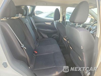 Zdjęcie 10 z 12 samochodu: 2017 NISSAN ROGUE SPORT S VIN:JN1BJ1CP4HW020882 - miniatura