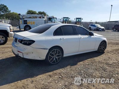 Trzecie zdjęcie samochodu z tyłu: 2022 MERCEDES-BENZ E 350 VIN:W1KZF8DB2NB034314 - miniatura