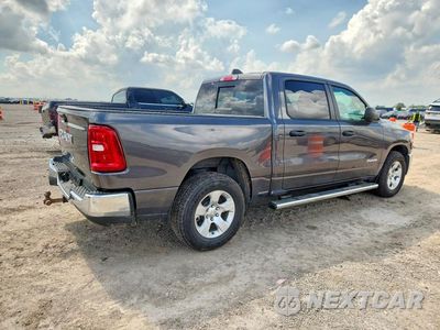 Trzecie zdjęcie samochodu z tyłu: 2025 RAM 1500 TRADESMAN VIN:1C6RREGG9SN197678 - miniatura