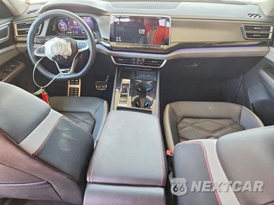 Zdjęcie 8 z 13 samochodu: 2025 VOLKSWAGEN ATLAS PEAK EDITION SE VIN:1V2CR2CA2SC525905 - miniatura