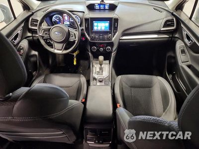 Zdjęcie 8 z 13 samochodu: 2023 SUBARU FORESTER PREMIUM VIN:JF2SKAEC4PH462568 - miniatura