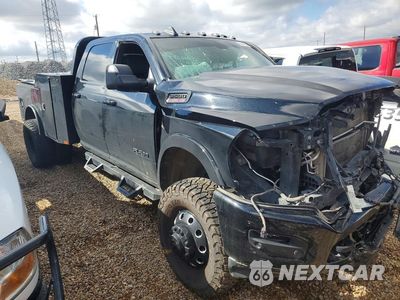 Czwarte zdjęcie samochodu z boku: 2022 RAM 3500 LARAMIE VIN:3C63RRJL2NG161704 - miniatura
