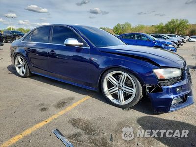 Czwarte zdjęcie samochodu z boku: 2013 AUDI S4 PREMIUM PLUS VIN:WAUBGAFLXDA104617 - miniatura