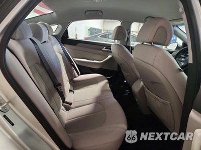 Zdjęcie 10 z 12 samochodu: 2015 HYUNDAI SONATA SE VIN:5NPE24AFXFH178892 - miniatura