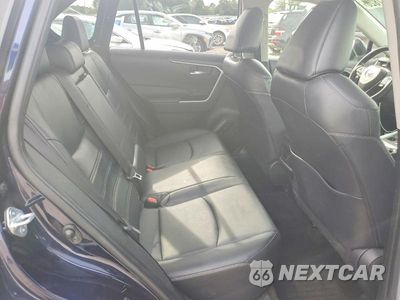 Zdjęcie 11 z 14 samochodu: 2021 TOYOTA RAV4 XLE PREMIUM VIN:JTMA1RFV4MD071791 - miniatura