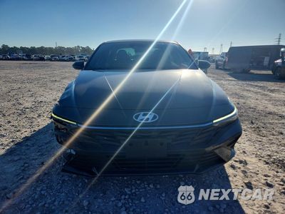 Piąte zdjęcie samochodu w środku: 2026 HYUNDAI ELANTRA SEL SPORT VIN:KMHLM4DGXTU099046 - miniatura