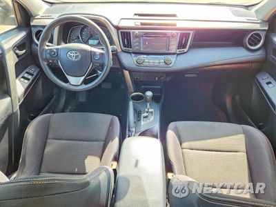 Zdjęcie 8 z 13 samochodu: 2013 TOYOTA RAV4 XLE VIN:JTMRFREV0DD043430 - miniatura