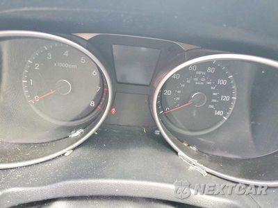 Zdjęcie 9 z 13 samochodu: 2011 HYUNDAI TUCSON LIMITED VIN:KM8JU3AC7BU135003 - miniatura