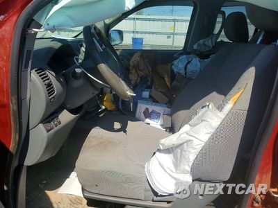 Zdjęcie 7 z 13 samochodu: 2018 NISSAN FRONTIER SV VIN:1N6AD0EV3JN747588 - miniatura