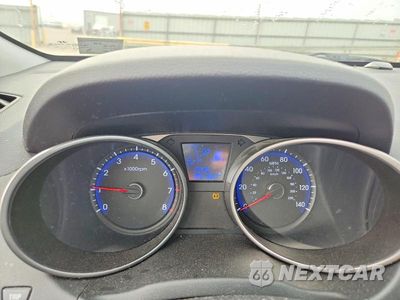 Zdjęcie 9 z 13 samochodu: 2010 HYUNDAI TUCSON GLS VIN:KM8JU3AC3AU038931 - miniatura