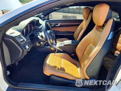 Zdjęcie 7 z 12 samochodu: 2016 MERCEDES-BENZ E 550 VIN:WDDKJ7DB7GF313912 - miniatura