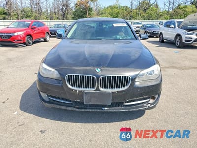 Piąte zdjęcie samochodu w środku: 2012 BMW 535 XI VIN:WBAFU7C58CDU63349 - miniatura