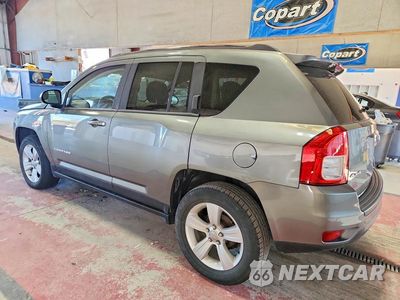 Drugie zdjęcie samochodu z przodu: 2013 JEEP COMPASS LATITUDE VIN:1C4NJDEB1DD248499 - miniatura