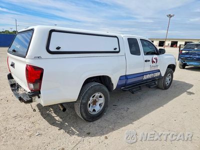 Trzecie zdjęcie samochodu z tyłu: 2019 TOYOTA TACOMA SR VIN:5TFSX5EN0KX069626 - miniatura