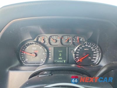 Zdjęcie 9 z 12 samochodu: 2016 CHEVROLET SILVERADO K1500 VIN:3GCUKNEC1GG141936 - miniatura