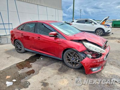 Czwarte zdjęcie samochodu z boku: 2016 FORD FOCUS SE VIN:1FADP3F23GL266330 - miniatura