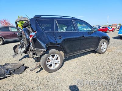 Trzecie zdjęcie samochodu z tyłu: 2011 TOYOTA RAV4 BASE VIN:JTMBF4DV3BD042484 - miniatura