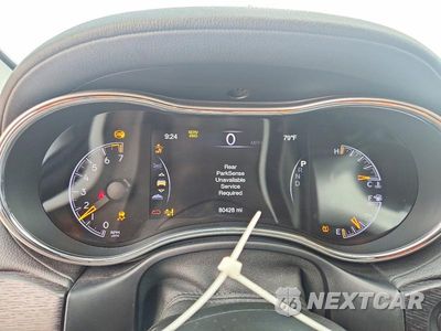 Zdjęcie 9 z 13 samochodu: 2017 JEEP GRAND CHEROKEE SUMMIT VIN:1C4RJFJG2HC695059 - miniatura