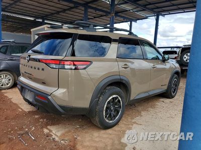 Trzecie zdjęcie samochodu z tyłu: 2023 NISSAN PATHFINDER ROCK CREEK VIN:5N1DR3BD6PC247648 - miniatura
