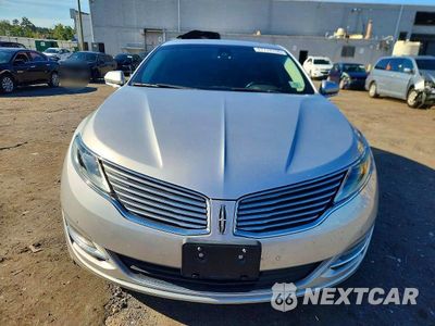 Piąte zdjęcie samochodu w środku: 2014 LINCOLN MKZ VIN:3LN6L2GK1ER825018 - miniatura
