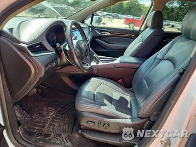 Zdjęcie 7 z 14 samochodu: 2018 BUICK ENCLAVE ESSENCE VIN:5GAERBKW4JJ276994 - miniatura