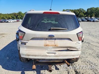 Zdjęcie 6 z 14 samochodu: 2017 FORD ESCAPE SE VIN:1FMCU9G98HUC81510 - miniatura
