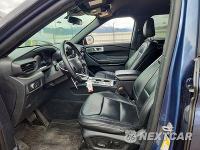 Zdjęcie 7 z 12 samochodu: 2020 FORD EXPLORER XLT VIN:1FMSK7DH5LGA10056 - miniatura