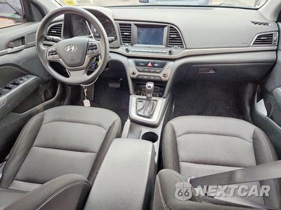 Zdjęcie 8 z 12 samochodu: 2018 HYUNDAI ELANTRA SEL VIN:5NPD84LF9JH285903 - miniatura
