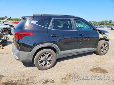 Trzecie zdjęcie samochodu z tyłu: 2021 KIA SELTOS EX VIN:KNDERCAAXM7130112 - miniatura