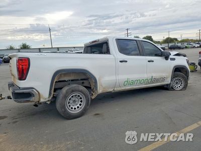 Trzecie zdjęcie samochodu z tyłu: 2023 GMC SIERRA K1500 VIN:3GTPUAEK1PG286840 - miniatura
