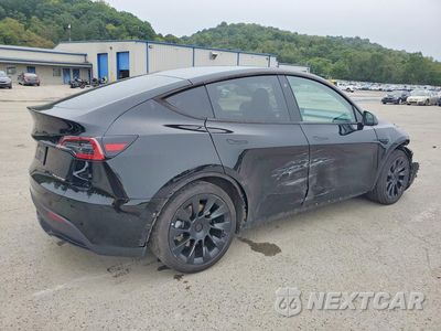 Trzecie zdjęcie samochodu z tyłu: 2023 TESLA MODEL Y VIN:7SAYGDEE3PA025819 - miniatura