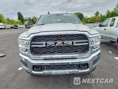Piąte zdjęcie samochodu w środku: 2023 RAM 2500 TRADESMAN VIN:3C6UR5CL6PG538970 - miniatura