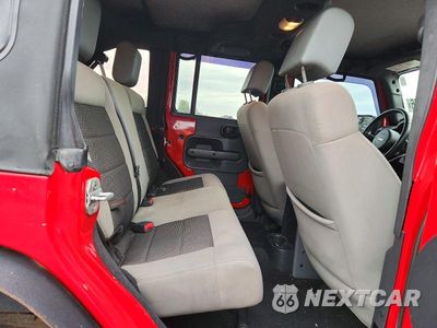 Zdjęcie 10 z 12 samochodu: 2010 JEEP WRANGLER UNLIMITED SPORT VIN:1J4BA3H12AL176109 - miniatura