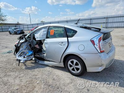 Drugie zdjęcie samochodu z przodu: 2014 TOYOTA PRIUS THREE VIN:JTDKN3DU7E1762011 - miniatura