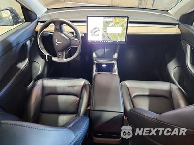 Zdjęcie 8 z 13 samochodu: 2022 TESLA MODEL Y VIN:7SAYGDEE2NF317185 - miniatura