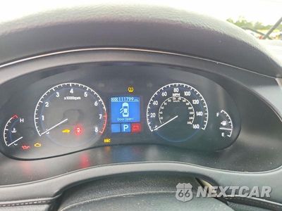 Zdjęcie 9 z 13 samochodu: 2009 HYUNDAI GENESIS 4.6L VIN:KMHGC46F19U051873 - miniatura