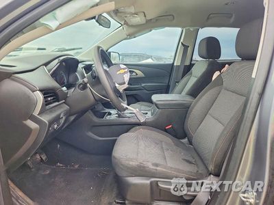 Zdjęcie 7 z 13 samochodu: 2019 CHEVROLET TRAVERSE LS VIN:1GNERFKW0KJ232750 - miniatura