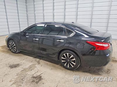 Drugie zdjęcie samochodu z przodu: 2017 NISSAN ALTIMA 2.5 SV VIN:1N4AL3AP1HC493325 - miniatura