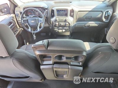 Zdjęcie 8 z 12 samochodu: 2021 CHEVROLET SILVERADO K1500 LT VIN:1GCUYDED7MZ340146 - miniatura