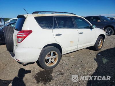 Trzecie zdjęcie samochodu z tyłu: 2010 TOYOTA RAV4 BASE VIN:JTMBF4DV0A5017762 - miniatura