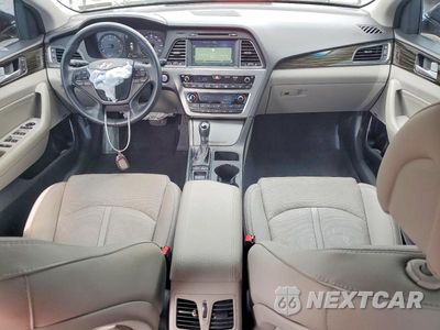 Zdjęcie 8 z 12 samochodu: 2016 HYUNDAI SONATA LIMITED VIN:5NPE34AF2GH321591 - miniatura
