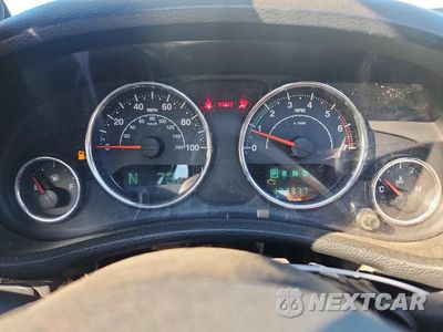 Zdjęcie 9 z 12 samochodu: 2014 JEEP WRANGLER UNLIMITED SAHARA VIN:1C4HJWEG6EL174637 - miniatura